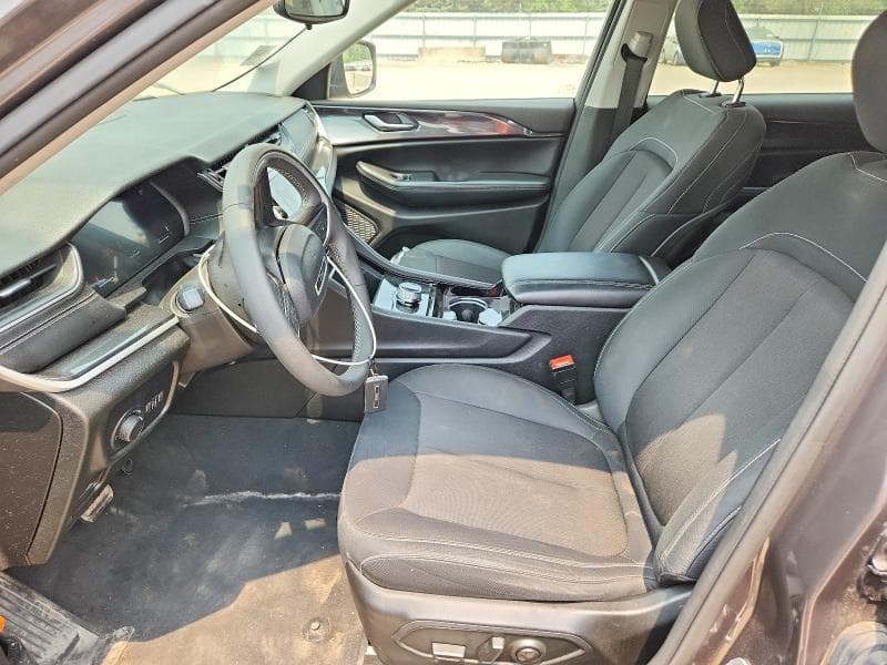 2023 JEEP GRAND CHEROKEE L LAREDO 7