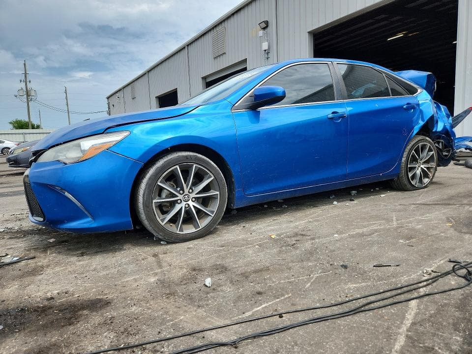 2017 TOYOTA CAMRY XSE XSE 2