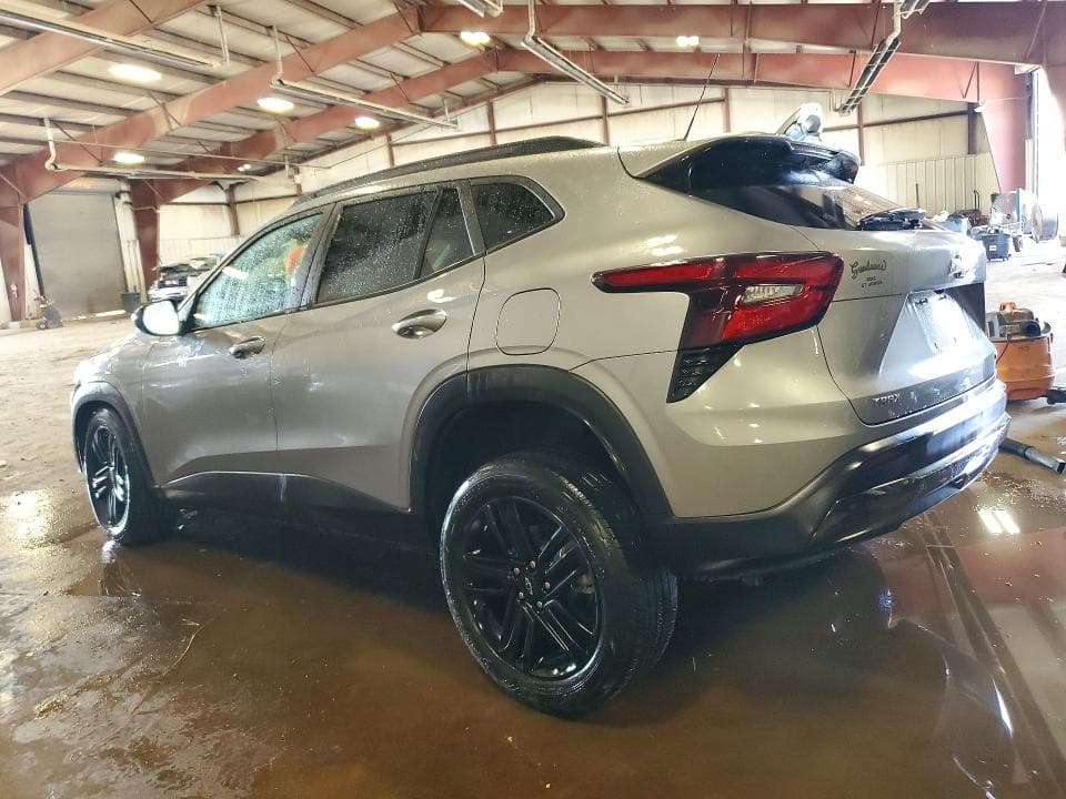 2024 CHEVROLET TRAX ACTIV 2