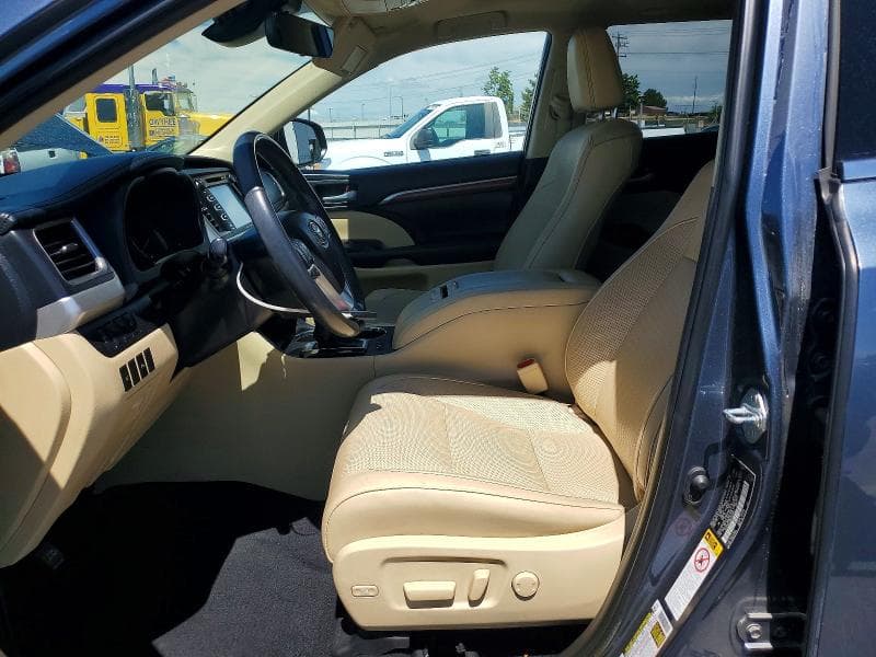 2019 TOYOTA HIGHLANDER HYBRID LIMITED LIMITED 7