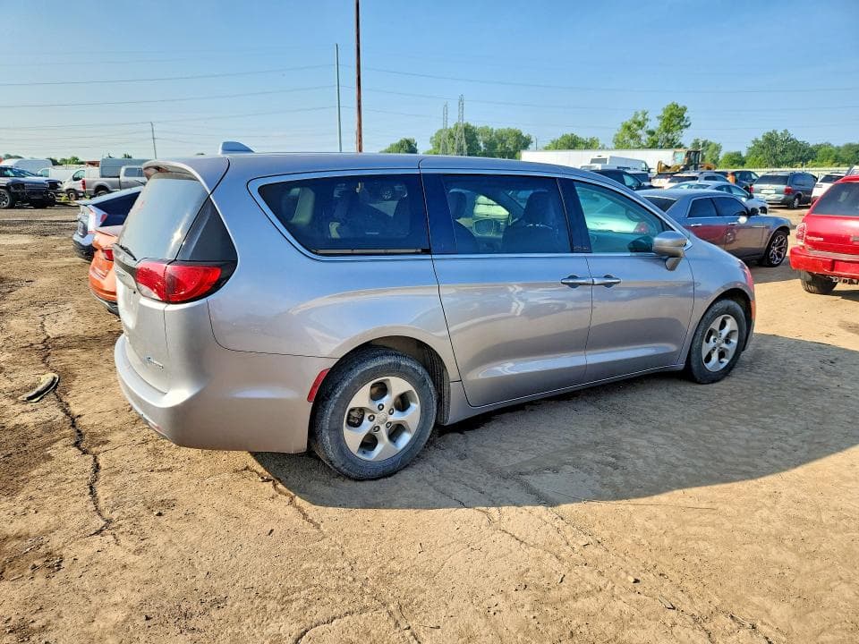 2017 CHRYSLER PACIFICA EHYBRID TOURING EHYBRID TOURING 3
