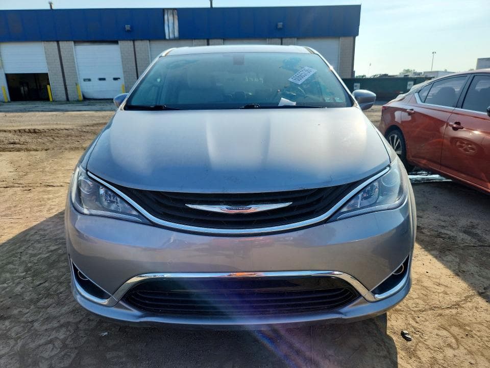 2017 CHRYSLER PACIFICA EHYBRID TOURING EHYBRID TOURING 5