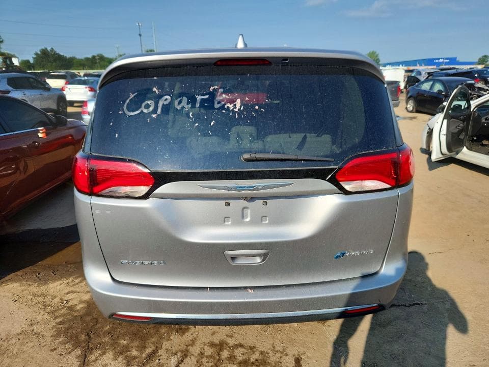 2017 CHRYSLER PACIFICA EHYBRID TOURING EHYBRID TOURING 6