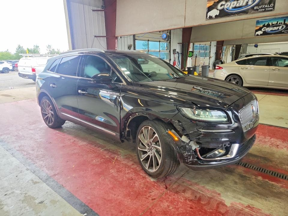 2019 LINCOLN NAUTILUS RESERVE 4