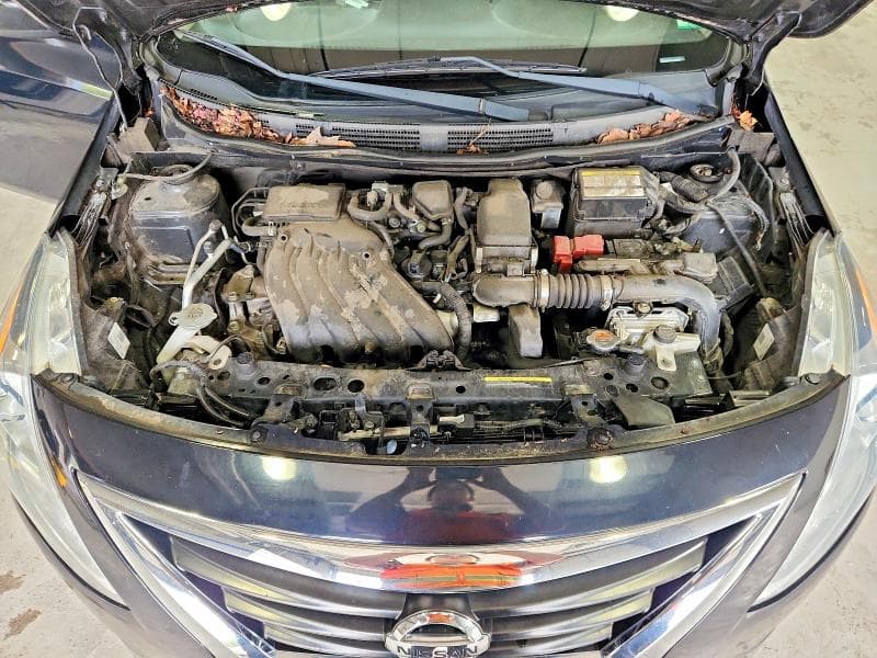 2018 NISSAN VERSA SV 11