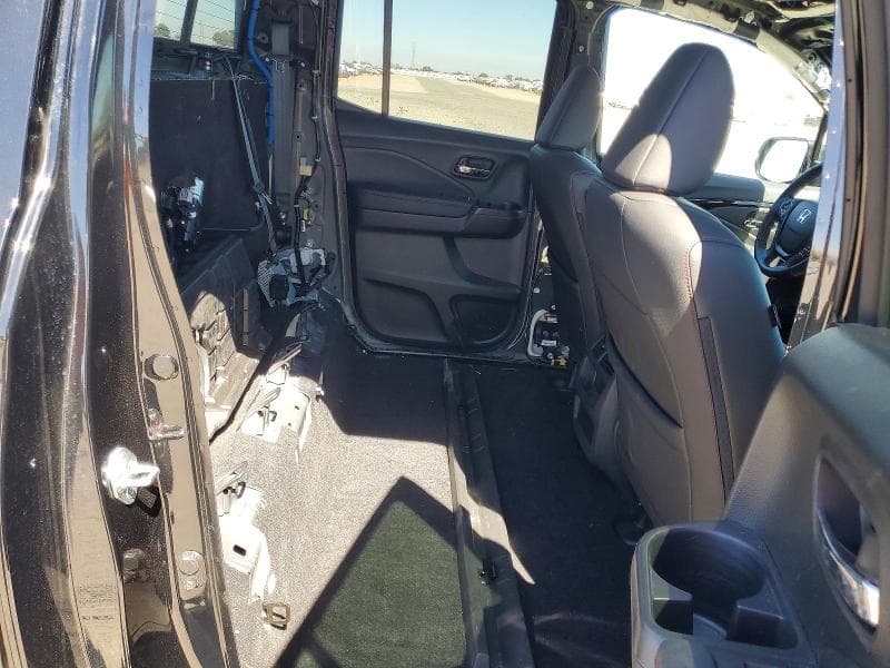2023 HONDA RIDGELINE BLACK EDITION 10