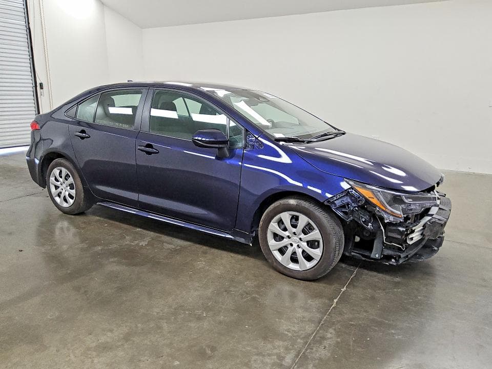 2025 TOYOTA COROLLA LE 4