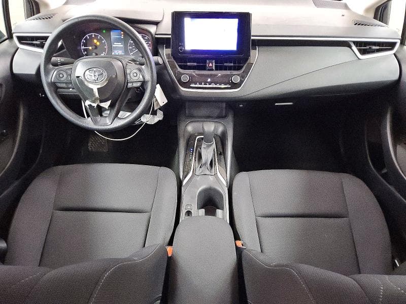 2025 TOYOTA COROLLA LE 8