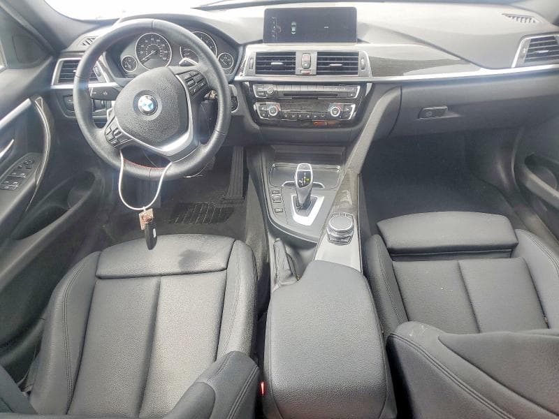 2017 BMW 330 I I 8