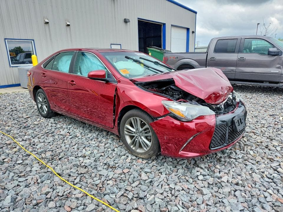 2017 TOYOTA CAMRY SE SE 4