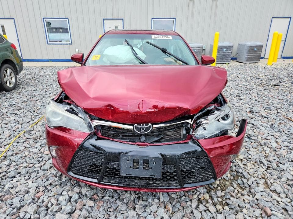 2017 TOYOTA CAMRY SE SE 5