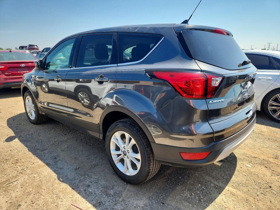 2019 FORD ESCAPE SE SE 2
