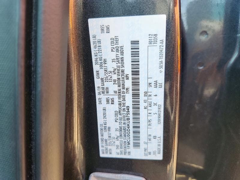 2019 FORD ESCAPE SE SE 12