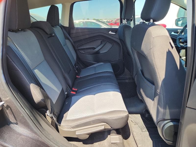 2019 FORD ESCAPE SE SE 10