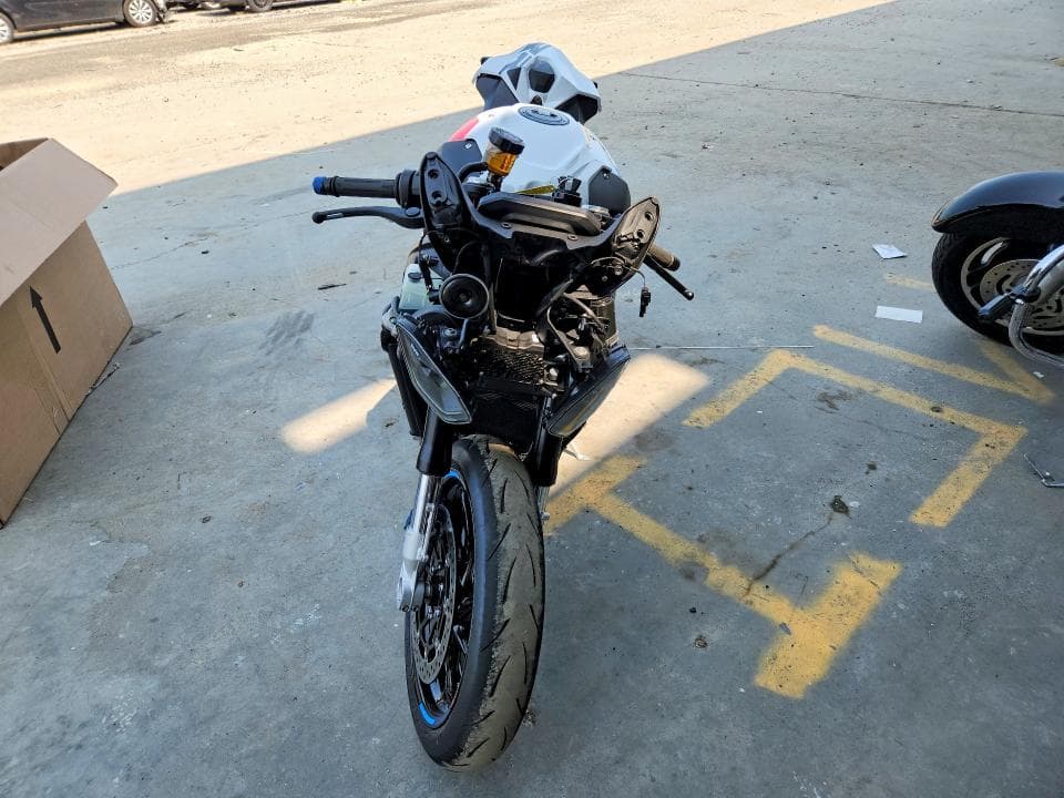 2026 BMW M 1000 RR 2