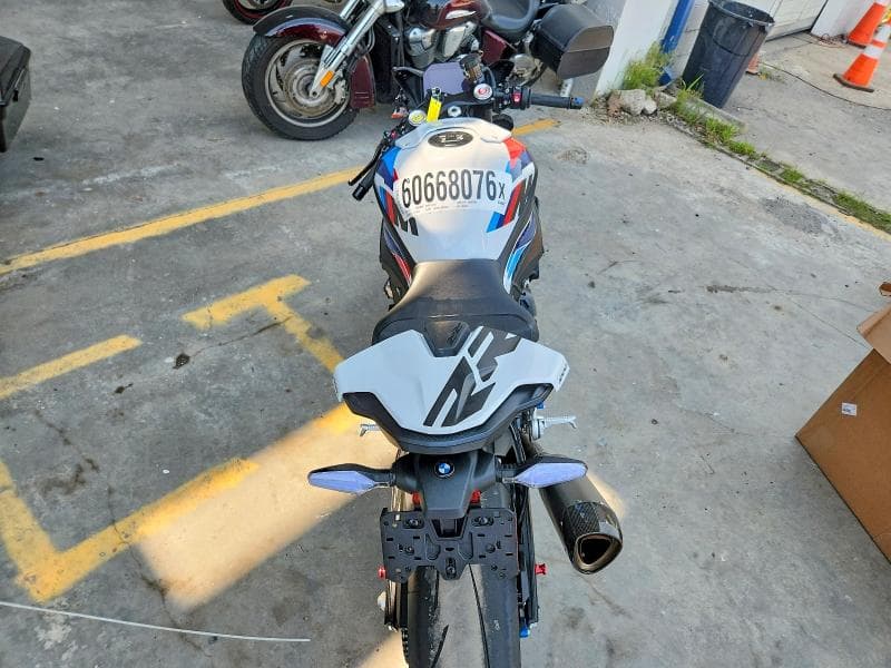 2026 BMW M 1000 RR 6