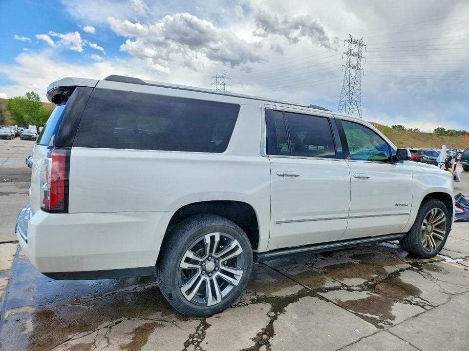 2017 GMC YUKON XL DENALI DENALI 3