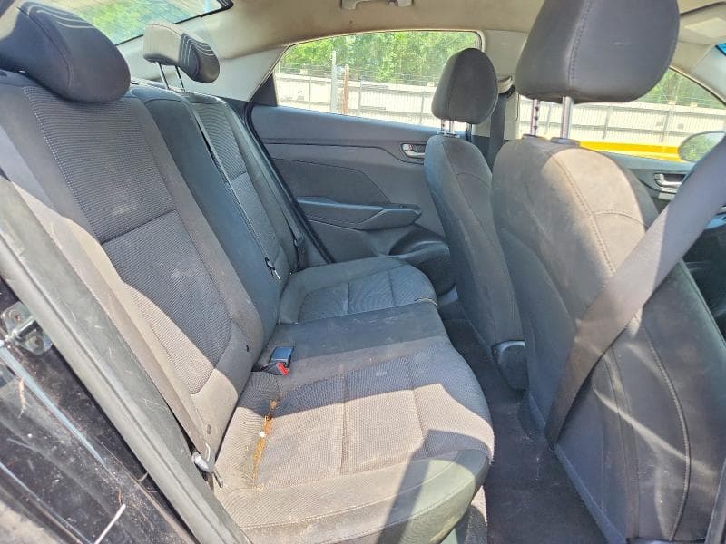2021 HYUNDAI ACCENT SE 10