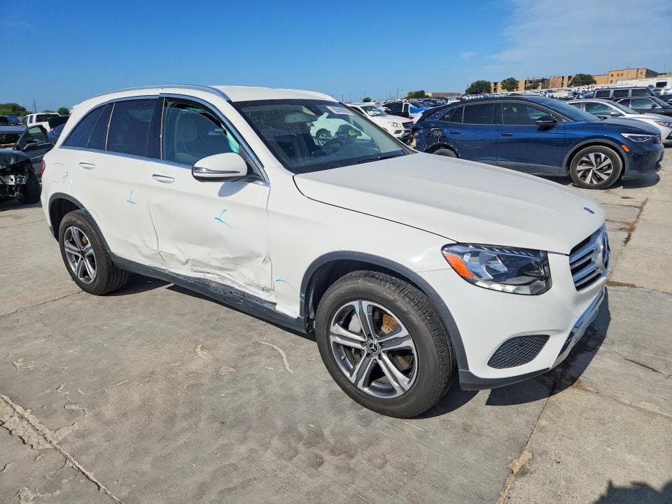 2018 MERCEDES-BENZ GLC 300 300 4