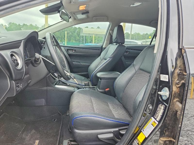 2019 TOYOTA COROLLA SE 7