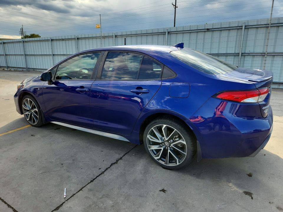 2022 TOYOTA COROLLA SE 2