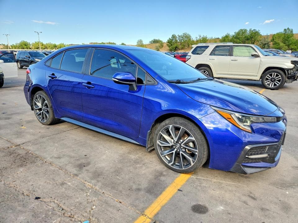 2022 TOYOTA COROLLA SE 4