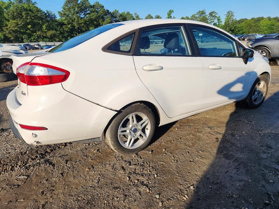 2018 FORD FIESTA SE 3