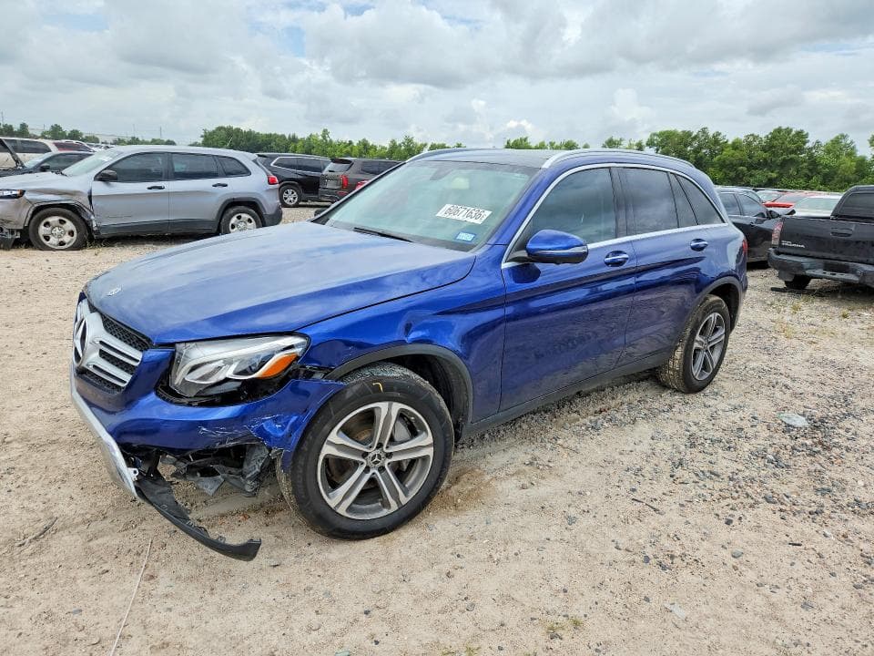 2018 MERCEDES-BENZ GLC 300 - 1