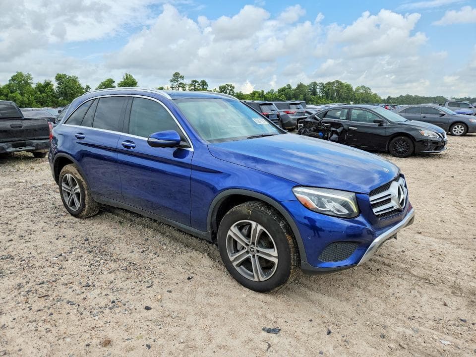 2018 MERCEDES-BENZ GLC 300 4