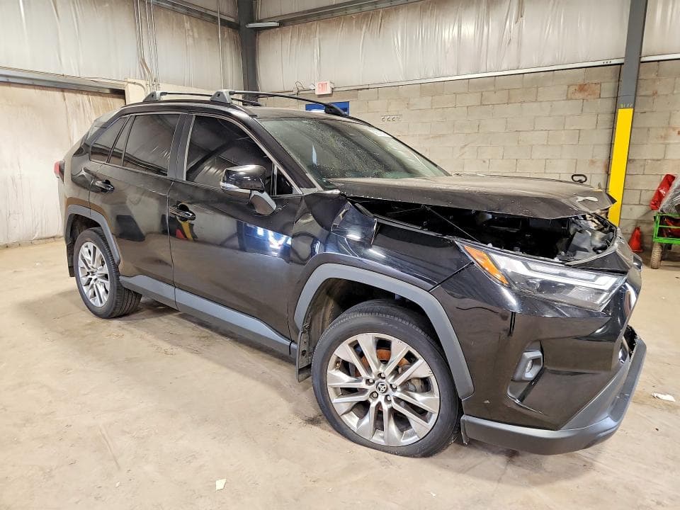 2023 TOYOTA RAV4 XLE PREMIUM 4