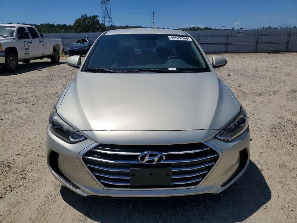 2018 HYUNDAI ELANTRA SEL 5