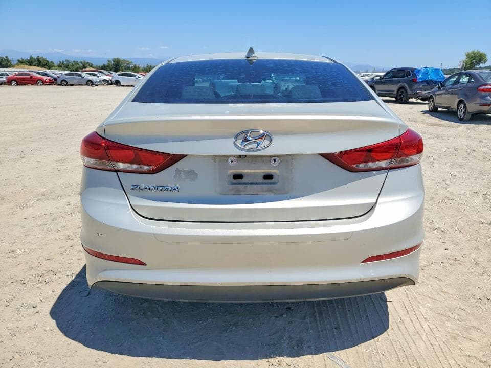 2018 HYUNDAI ELANTRA SEL 6