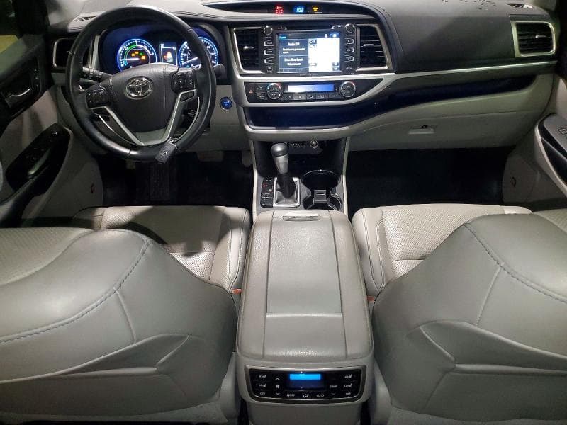 2019 TOYOTA HIGHLANDER HYBRID LIMITED PLATINUM LIMITED PLATINUM 8