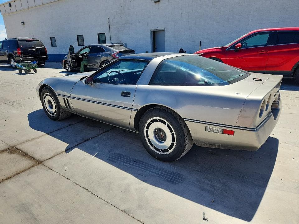 1985 CHEVROLET CORVETTE 2