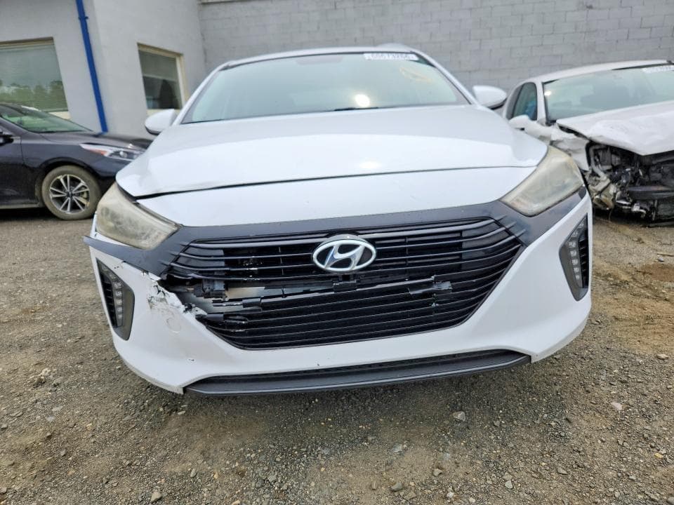 2017 HYUNDAI IONIQ SEL 5