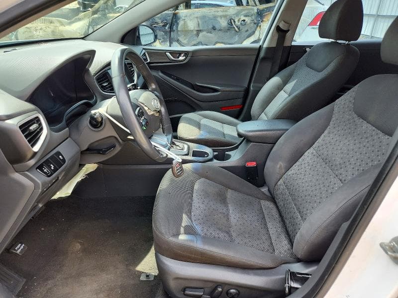 2017 HYUNDAI IONIQ SEL 7