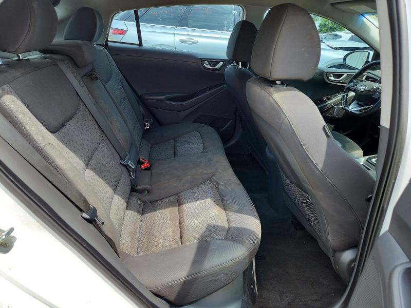 2017 HYUNDAI IONIQ SEL 10
