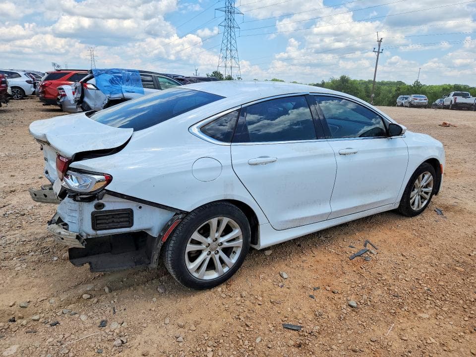2016 CHRYSLER 200 3