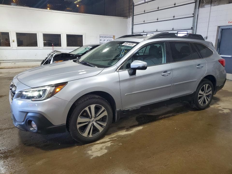 2018 SUBARU OUTBACK 3.6R LIMITED - 1