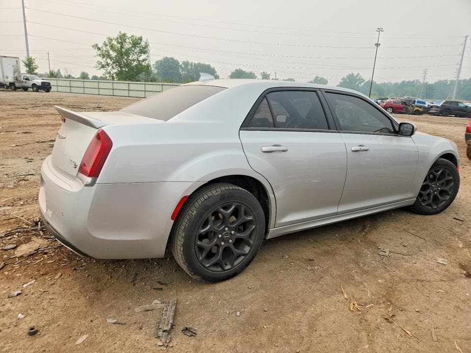 2019 CHRYSLER 300 S 3