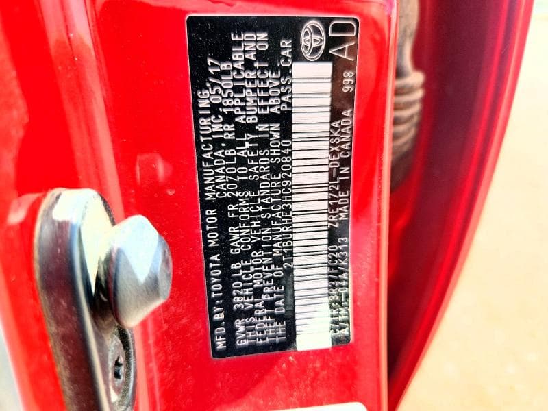 2017 TOYOTA COROLLA SE SE 13