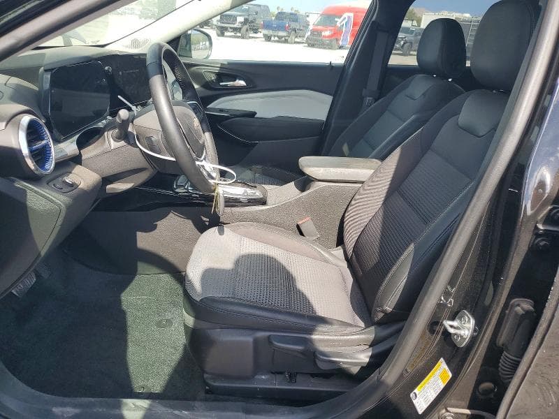 2025 CHEVROLET TRAX 1LT 7