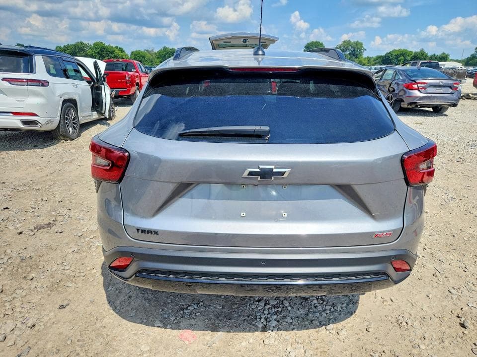 2025 CHEVROLET TRAX 2RS 6