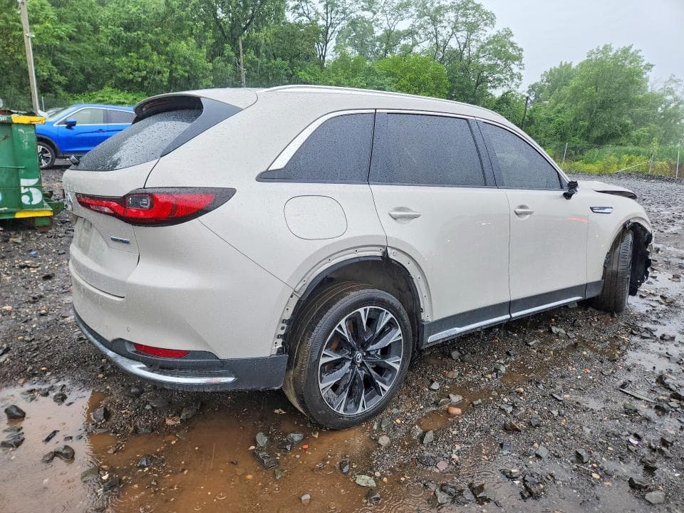 2024 MAZDA CX-90 PREMIUM 3