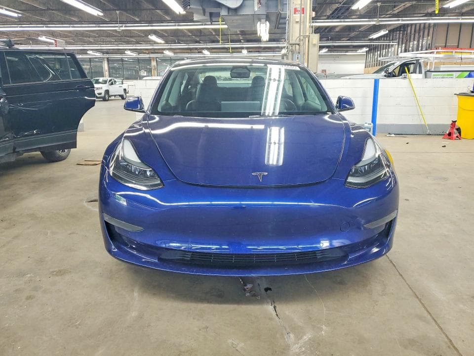 2022 TESLA MODEL 3 5