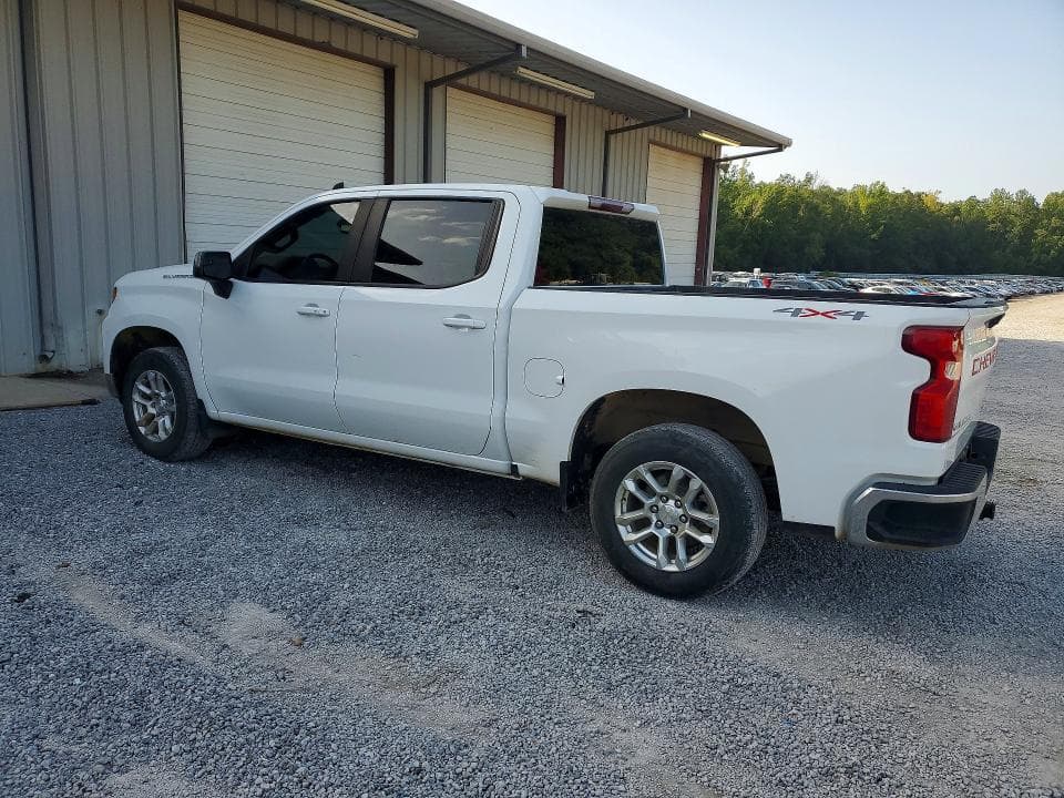 2023 CHEVROLET SILVERADO K1500 LT 2