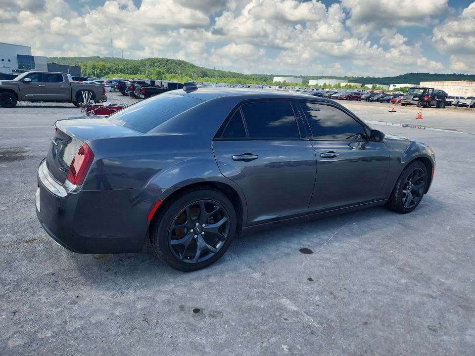 2022 CHRYSLER 300 TOURING 3