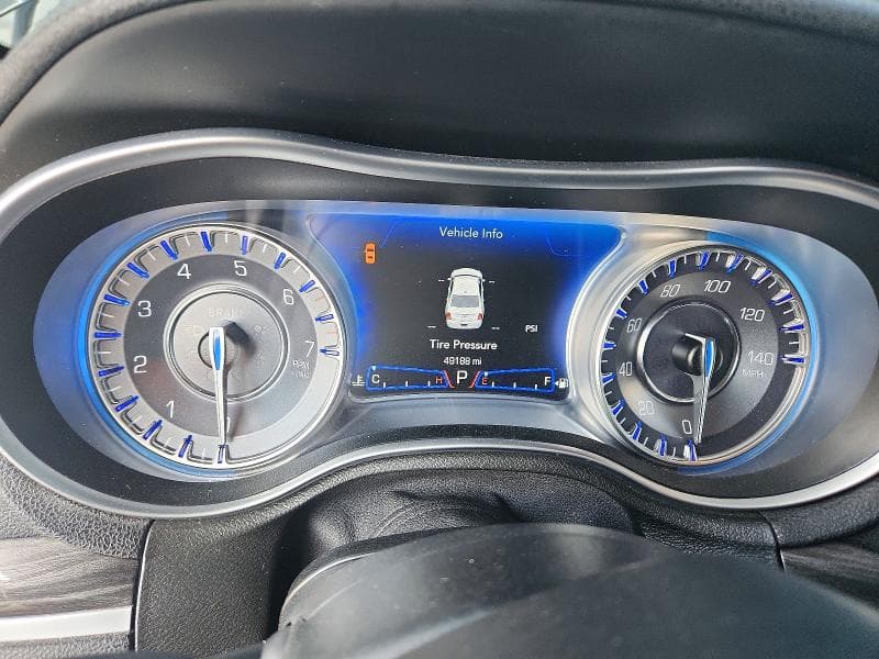 2022 CHRYSLER 300 TOURING 9