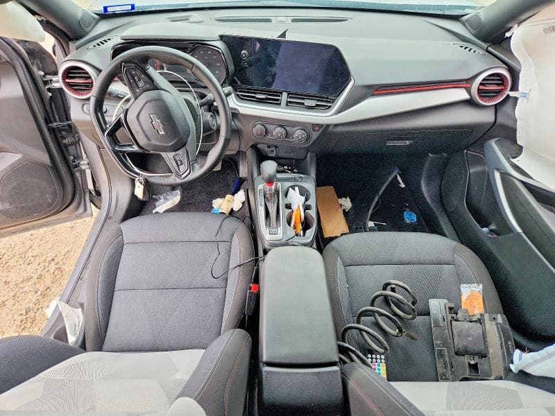 2024 CHEVROLET TRAX 1RS 8