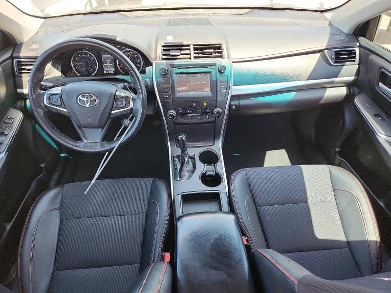 2017 TOYOTA CAMRY SE 8